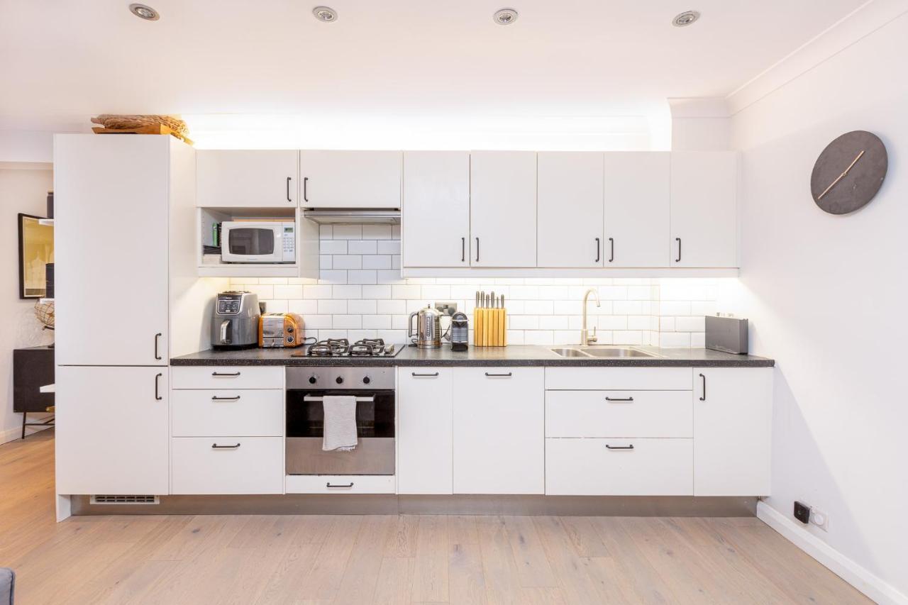 Stunning 2br Flat Wprivate Garden, Kilburn Appartamento *